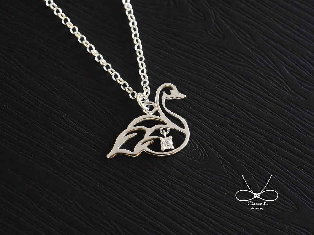 【專屬訂製】天鵝鏤空 單鑽項鍊 | 925純銀 動物 手工銀飾