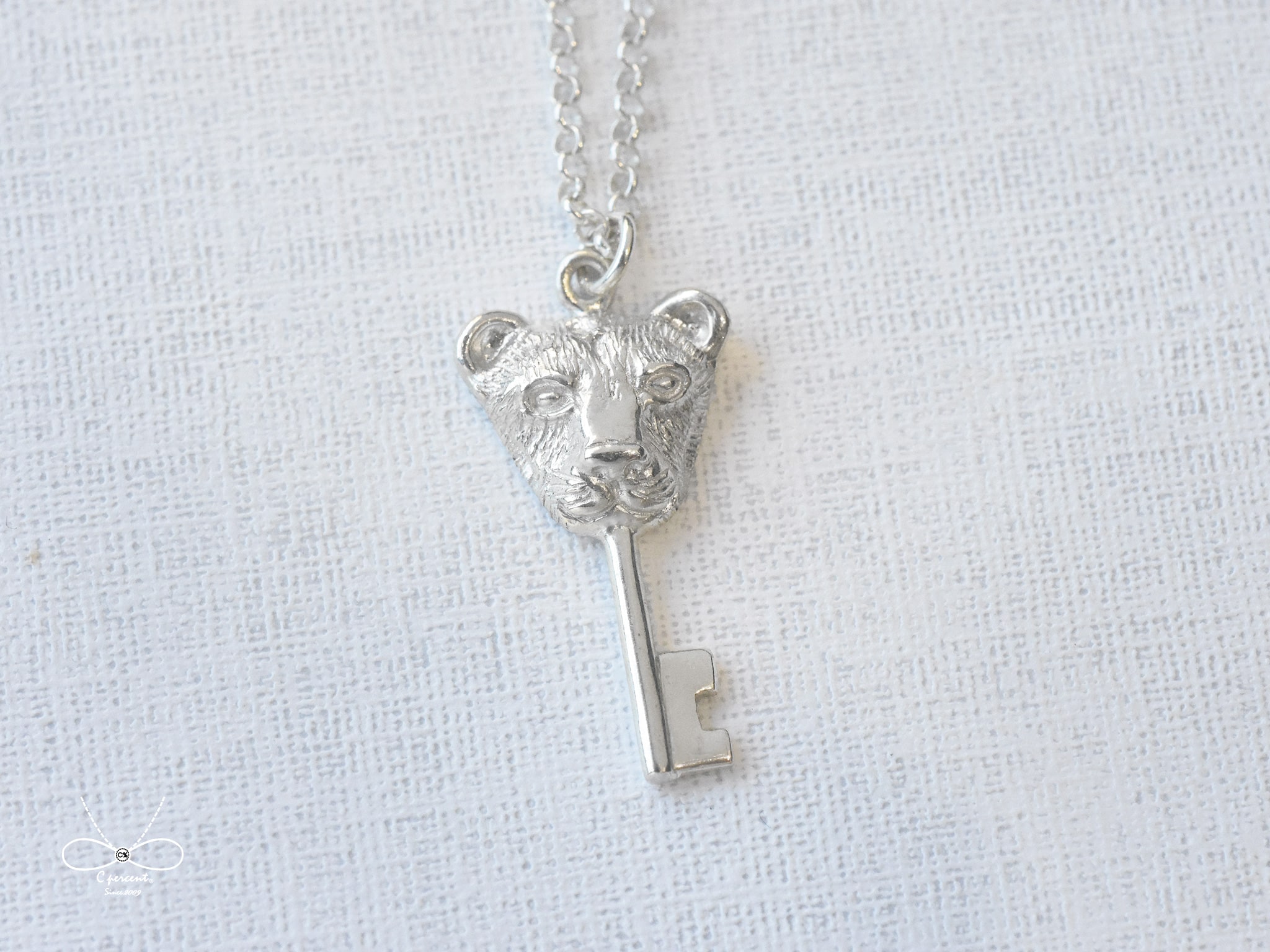 微笑母獅子鑰匙 | 純銀項鍊 可加購刻字 立體項鍊 女款 手工銀飾