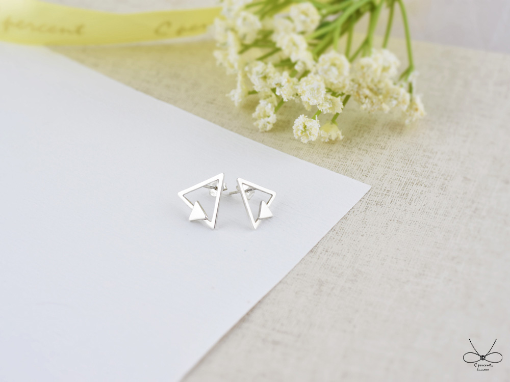 裸系 - 三角形耳環 | 925純銀 女款 可改夾式 簡約 手工銀飾 - 飾品圖片第4張