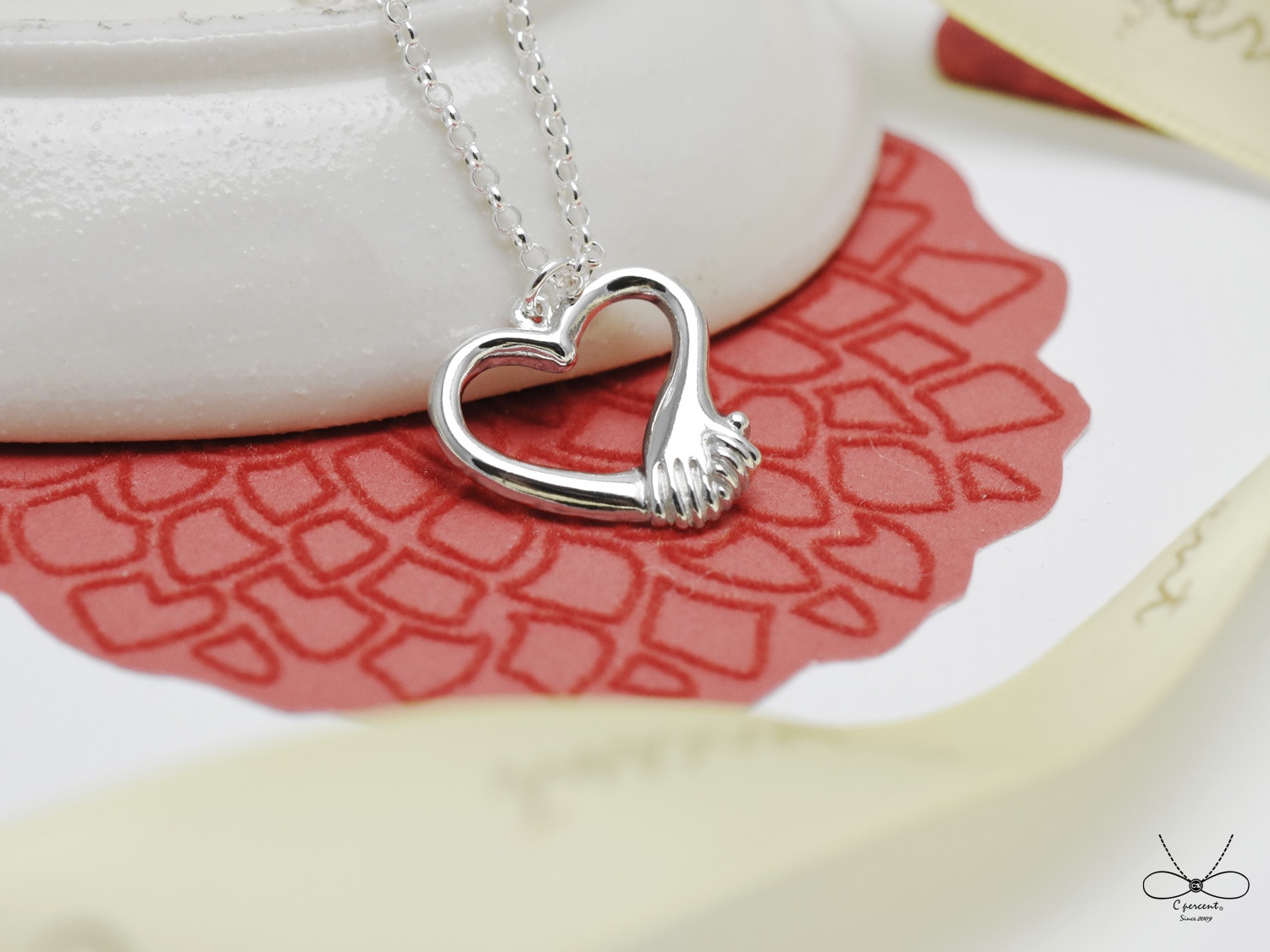 牽手愛心 | 純銀項鍊 女款 鎖骨鍊 手工銀飾 情人節禮物 - 飾品圖片第4張