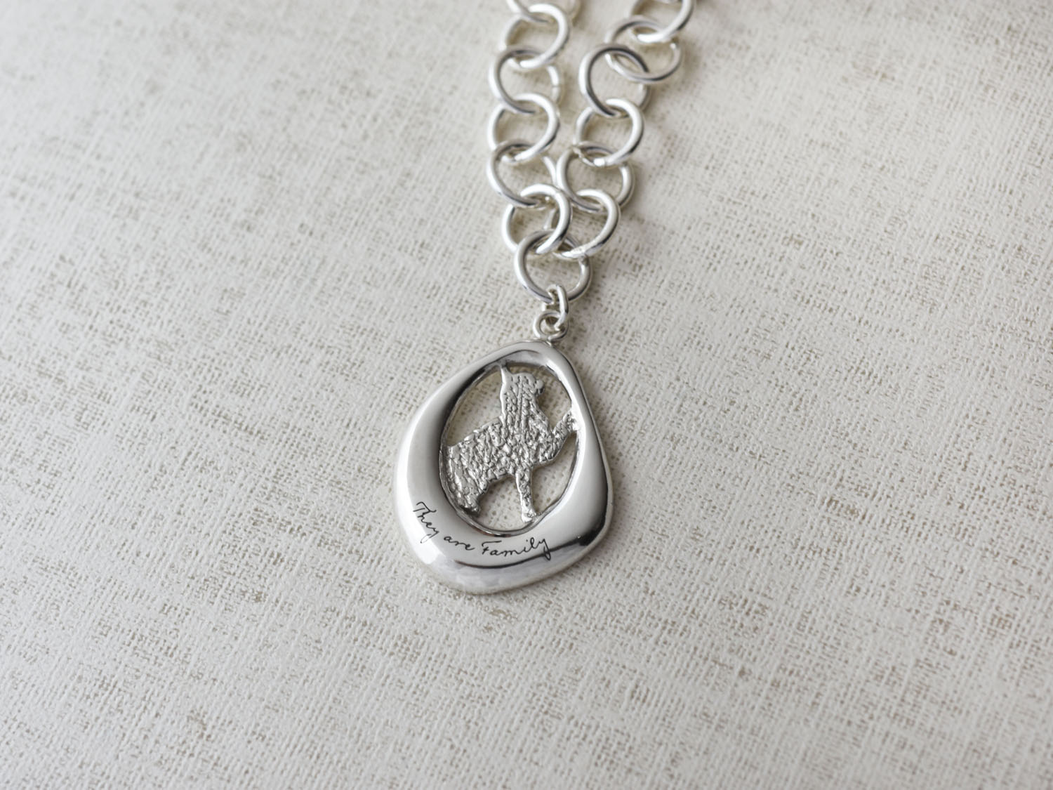 They are Family - 貓咪伸手手 (純銀手鍊 動物銀飾)  - 飾品圖片第1張