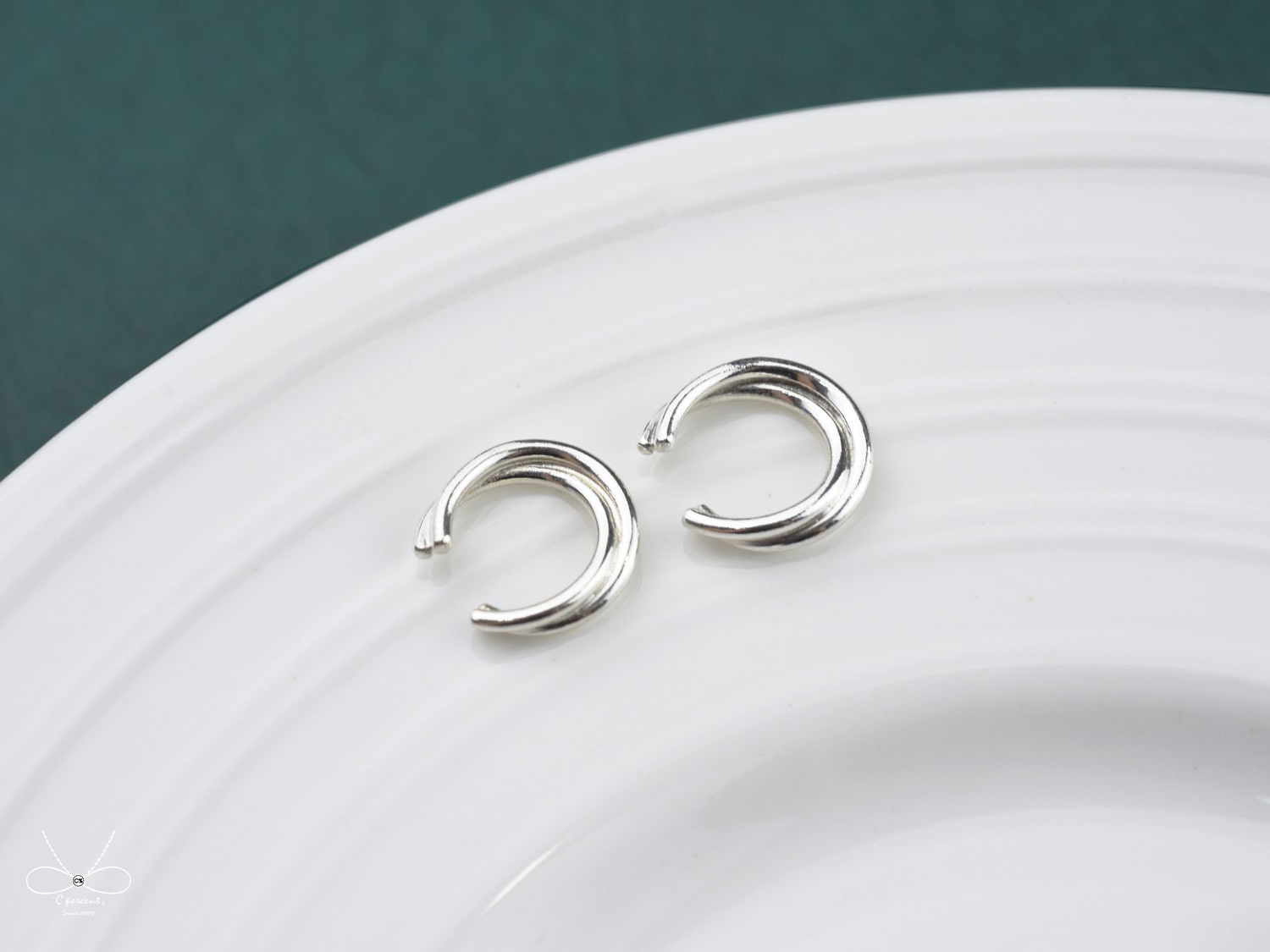 線條變化 - 雙線條交錯 | 925純銀 耳骨夾 簡約 夾式耳環 手工銀飾 - 飾品圖片第3張