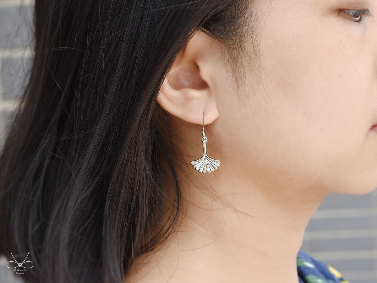 小銀杏 - 植物園 | 純銀耳環 女款 垂墜耳環 手工銀飾 - 飾品圖片第5張