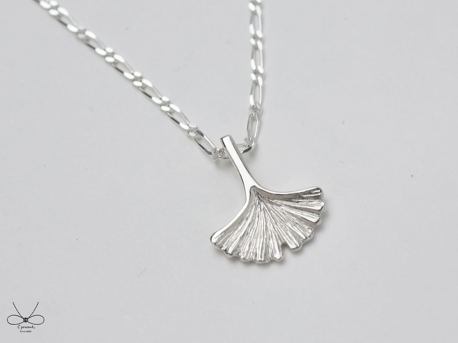 小銀杏 Ginkgo - 植物園 | 純銀項鍊 女款 手工銀飾 - 飾品圖片第4張