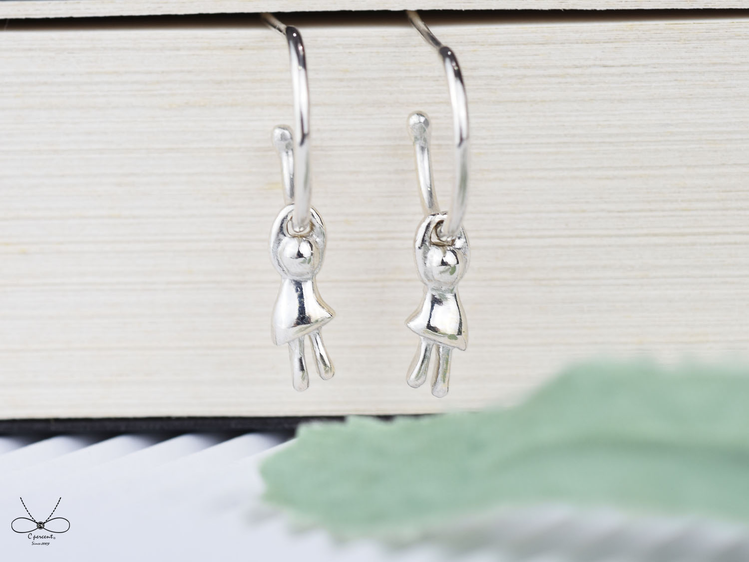 小人降落 | 垂墜耳環 2件式 925純銀 圈式耳環 - 飾品圖片第4張