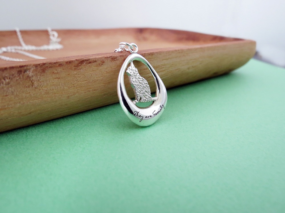 They are Family - 貓咪坐著 | 長項鍊 925純銀 可愛動物 手工銀飾  - 飾品圖片第1張