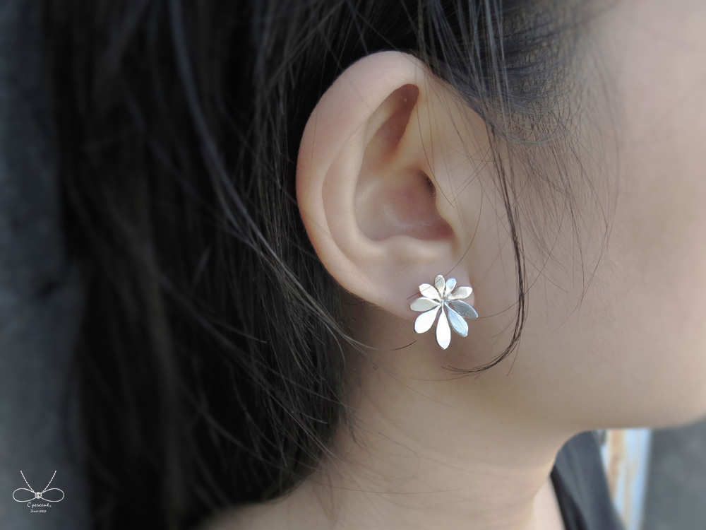 鵝掌藤 - 路邊小草 | 純銀耳環 女款 手工銀飾 - 飾品圖片第5張